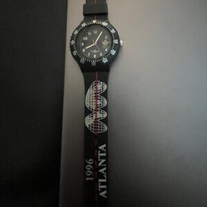 1996 Atlanta NEVER USED Black watch with 1996 Atlanta design and maple leaf deta